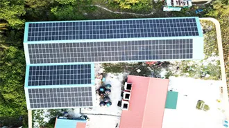 How to apply solar charging panels to power storage containers