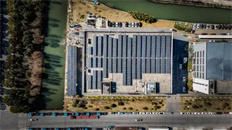Glass surface of solar modules