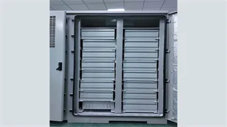 Customization cost of lithium battery station cabinet in Armenia