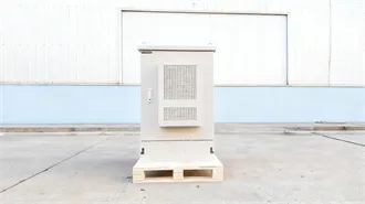 How does distributed solar energy work 