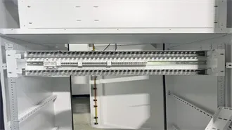 Centralized solar energy storage cabinet system