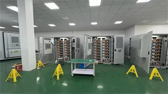 Light-to-electricity solar outdoor power cabinet